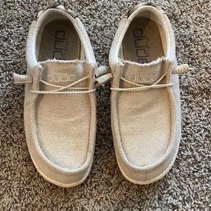 Hey Dude Shoes